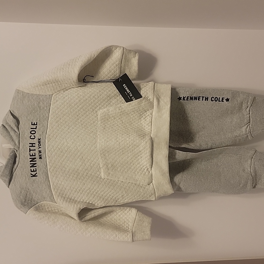 Boys 2t set